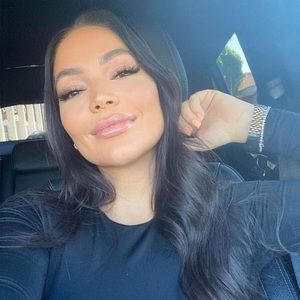 Meet your Posher, Janice